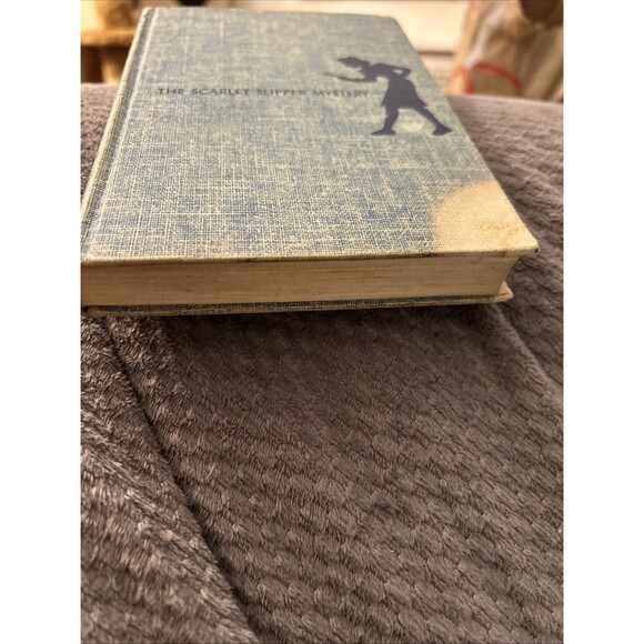 Nancy Drew Vintage 1954 #32 The Scarlet Slipper Mystery Carolyn Keene Blue Tweed - Picture 2 of 10